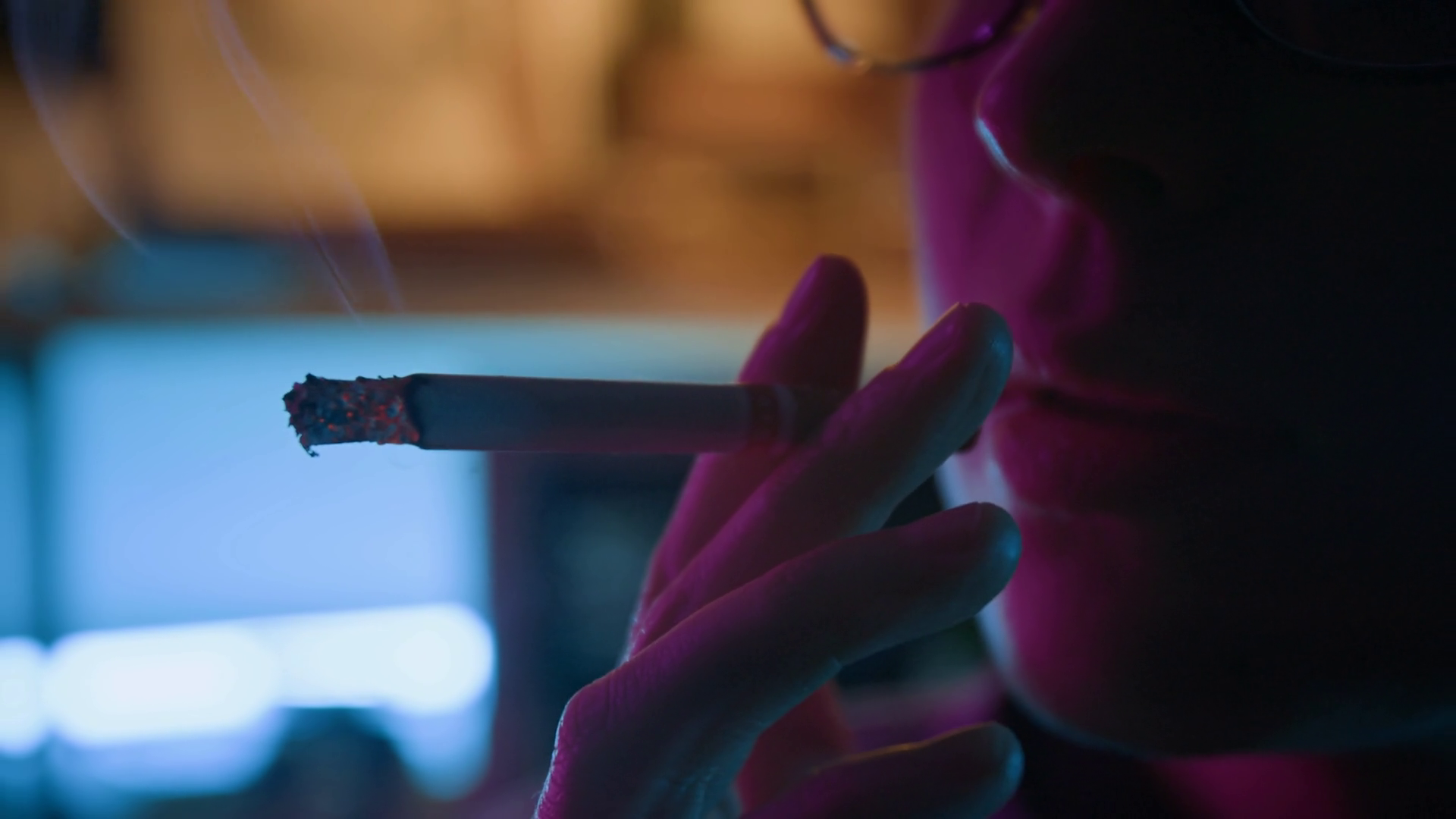 did toby keith chew tobacco As a boy, Toby Keith was inspired by the musicians who played at his  grandmother's club in Fort Smith