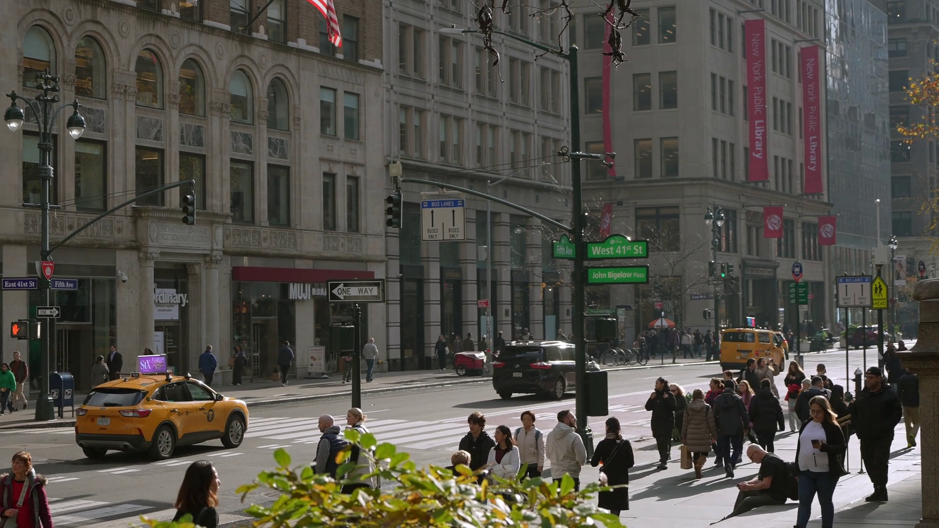 A Lively Bustling City Street Scene Stock Footage SBV-351845204 ...
