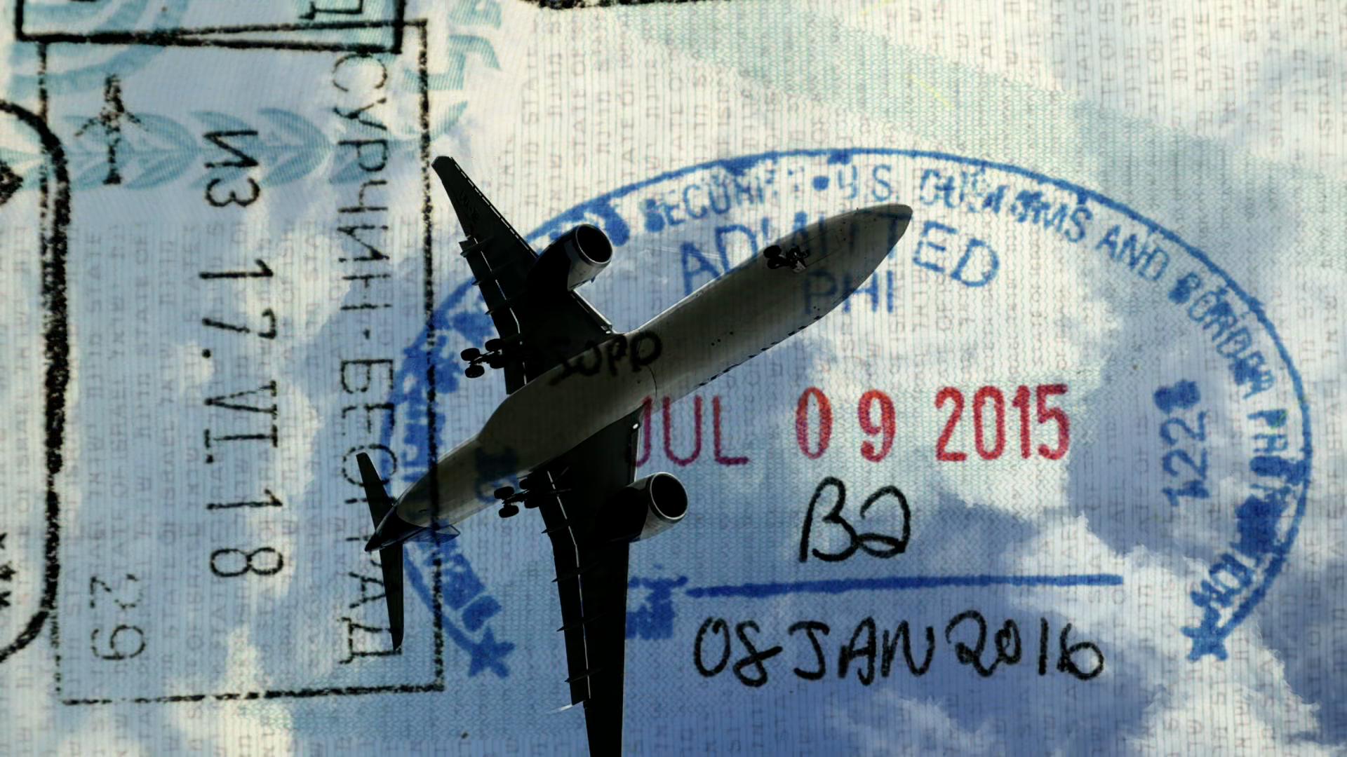Airplane Flying Close Overhead Coming In To Stock Footage SBV-354604437 ...