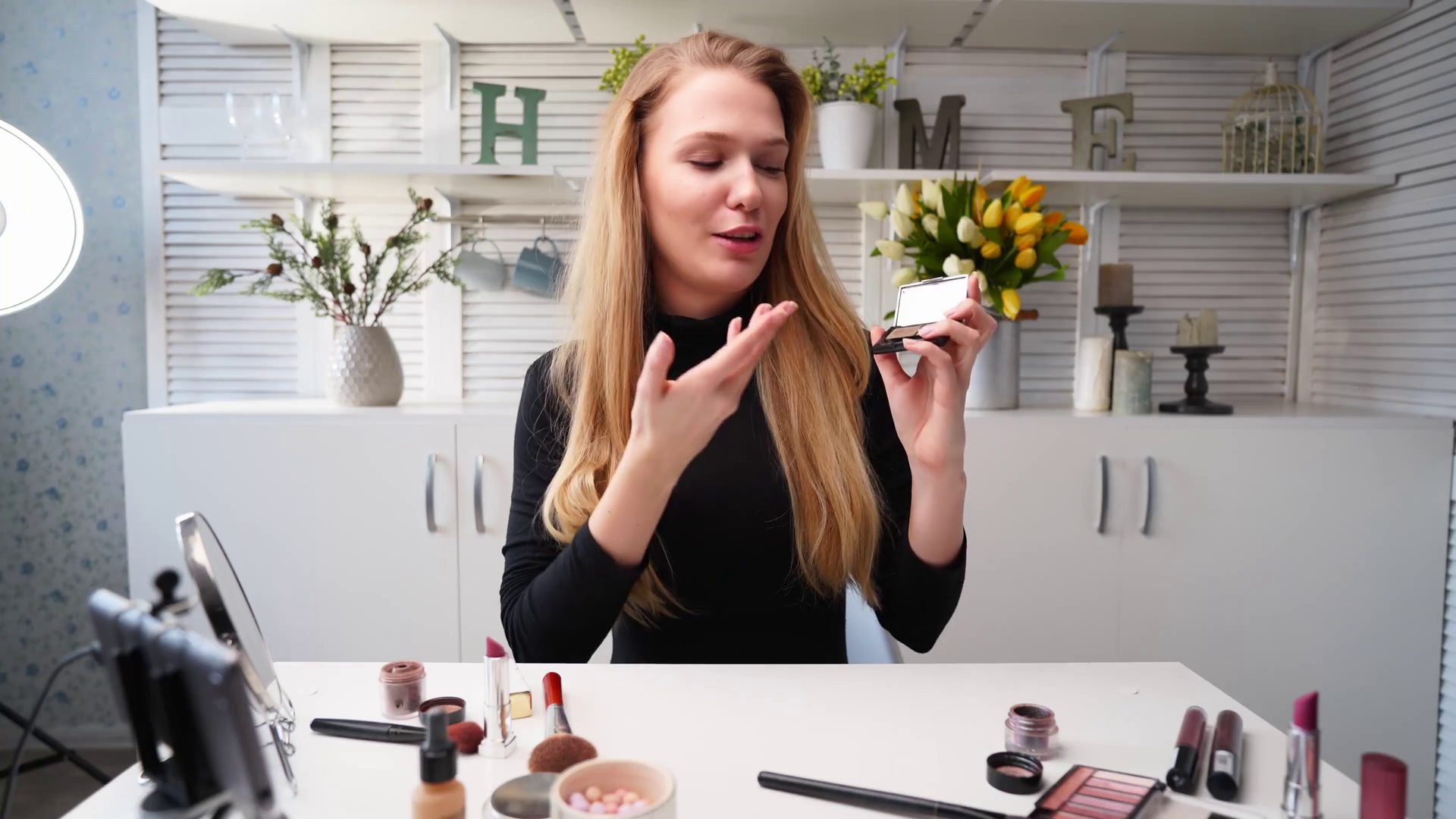 Beauty Blogger Sharing Makeup Routine Stock Footage SBV-338654541 ...