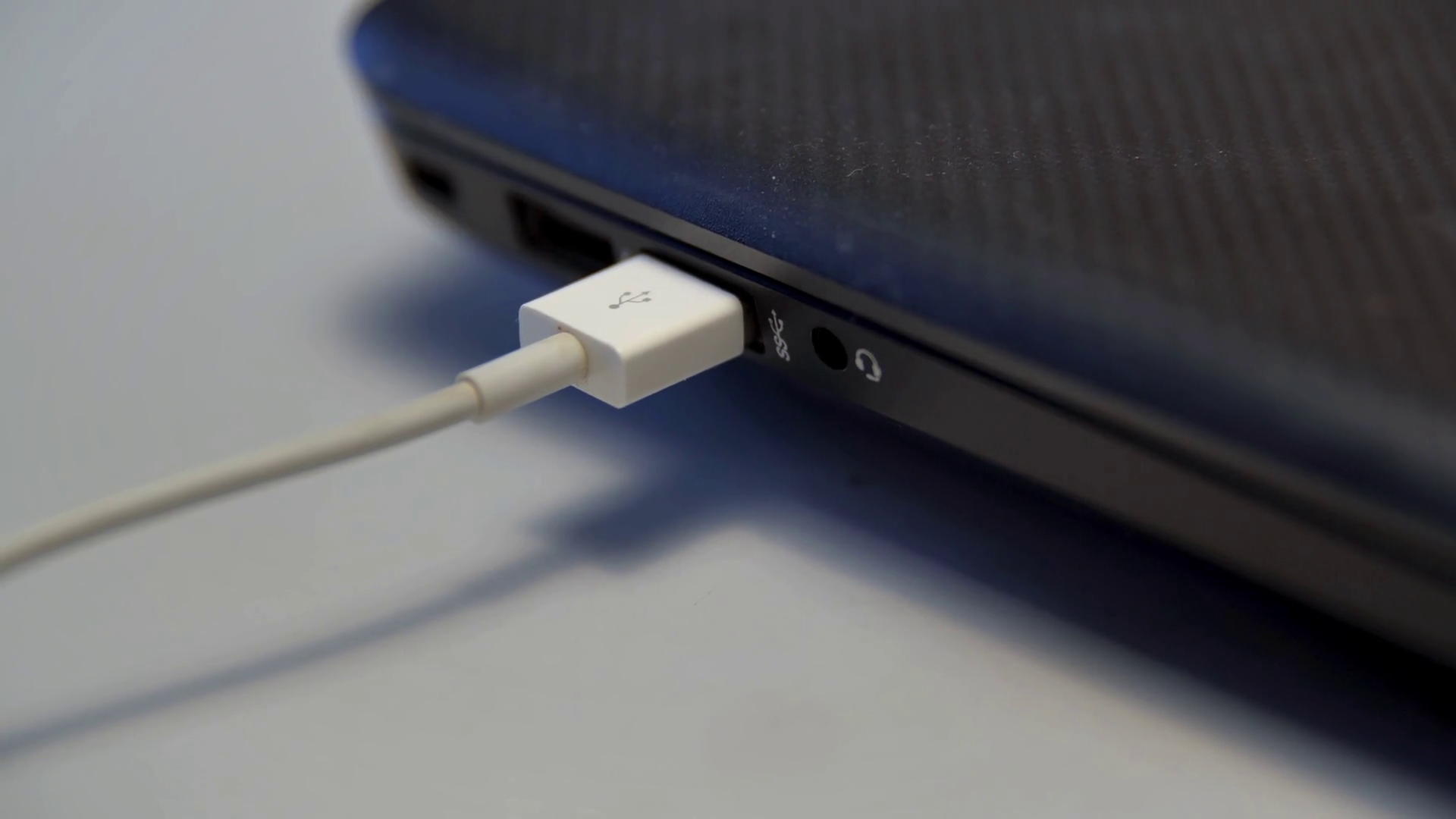 Hand Inserting White Usb Cable Into Laptop Stock Footage SBV-348489968 ...
