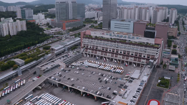 Seoul Express Bus Terminal Stock Footage: Royalty-Free Video Clips ...