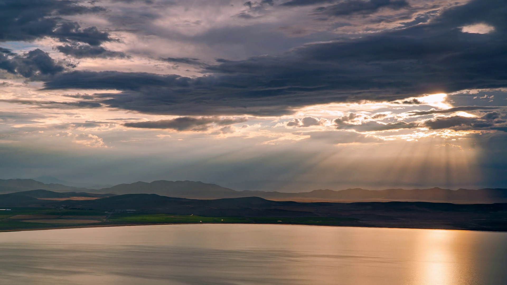 Time Lapse Of Sun Rays Beaming Through Stock Footage SBV-348544077 ...