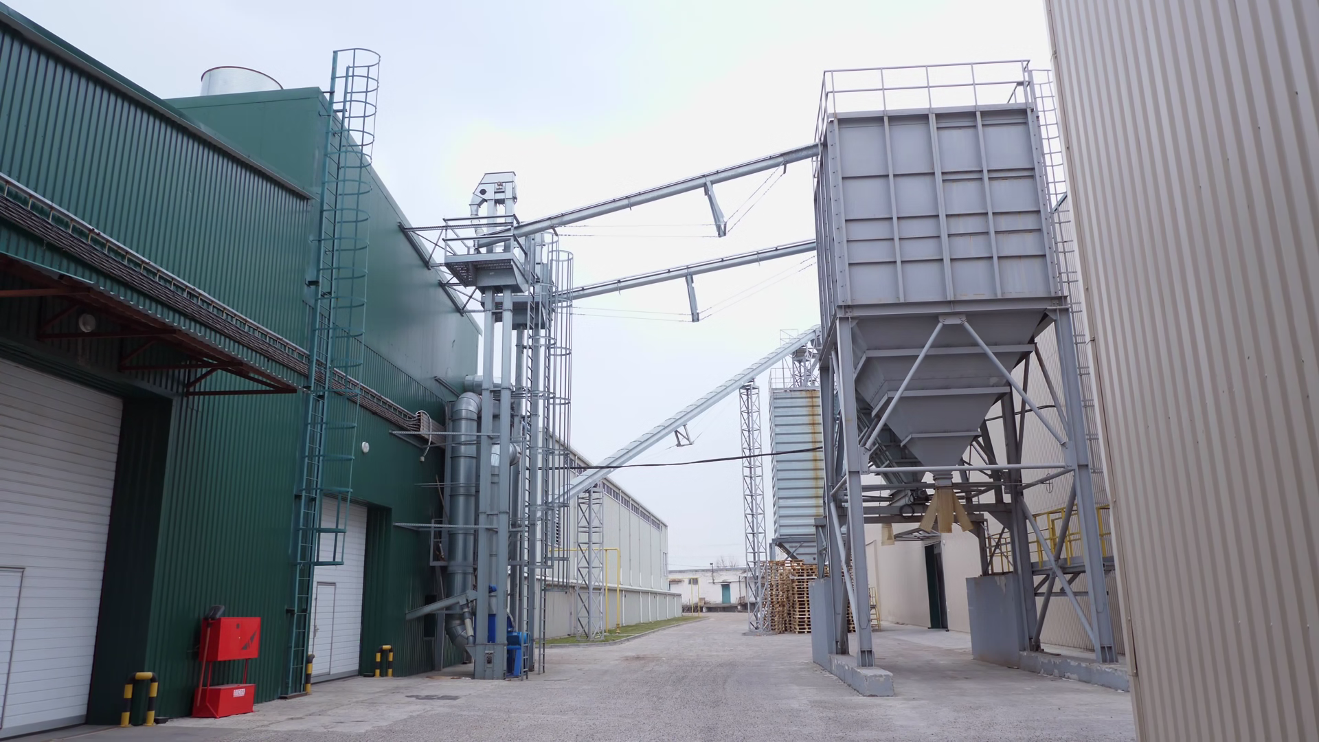 Modern Grain Processing Factory With Silver Stock Footage SBV-353928467 ...