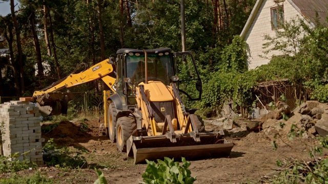 Landscaping Crew Stock Footage: Royalty-Free Video Clips - Storyblocks