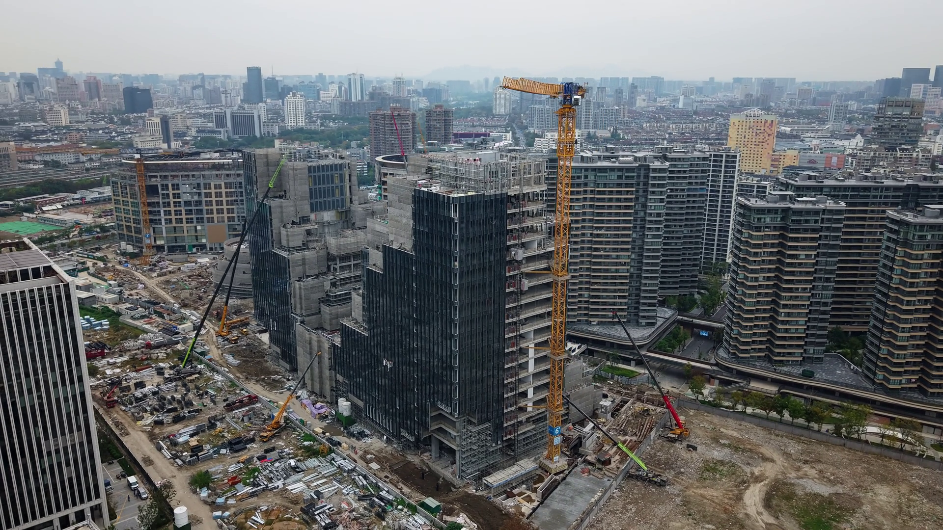 Timelapse Of Skyscraper Construction In Stock Footage SBV-353130453 ...