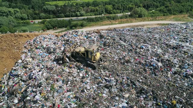 Workers Working In Garbage Landfill Indian No Protection Stock Footage ...