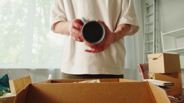 Estate Removal Stock Footage: Royalty-Free Video Clips - Storyblocks
