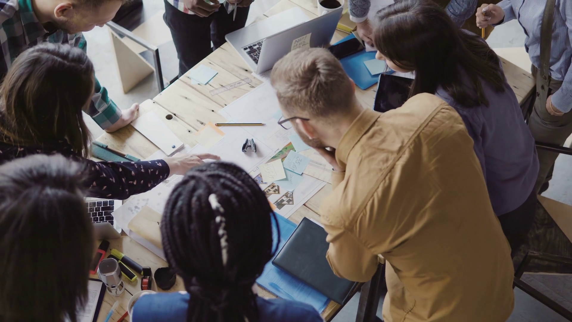 Diverse Team Collaborating On New Project Stock Footage SBV-314606334 ...