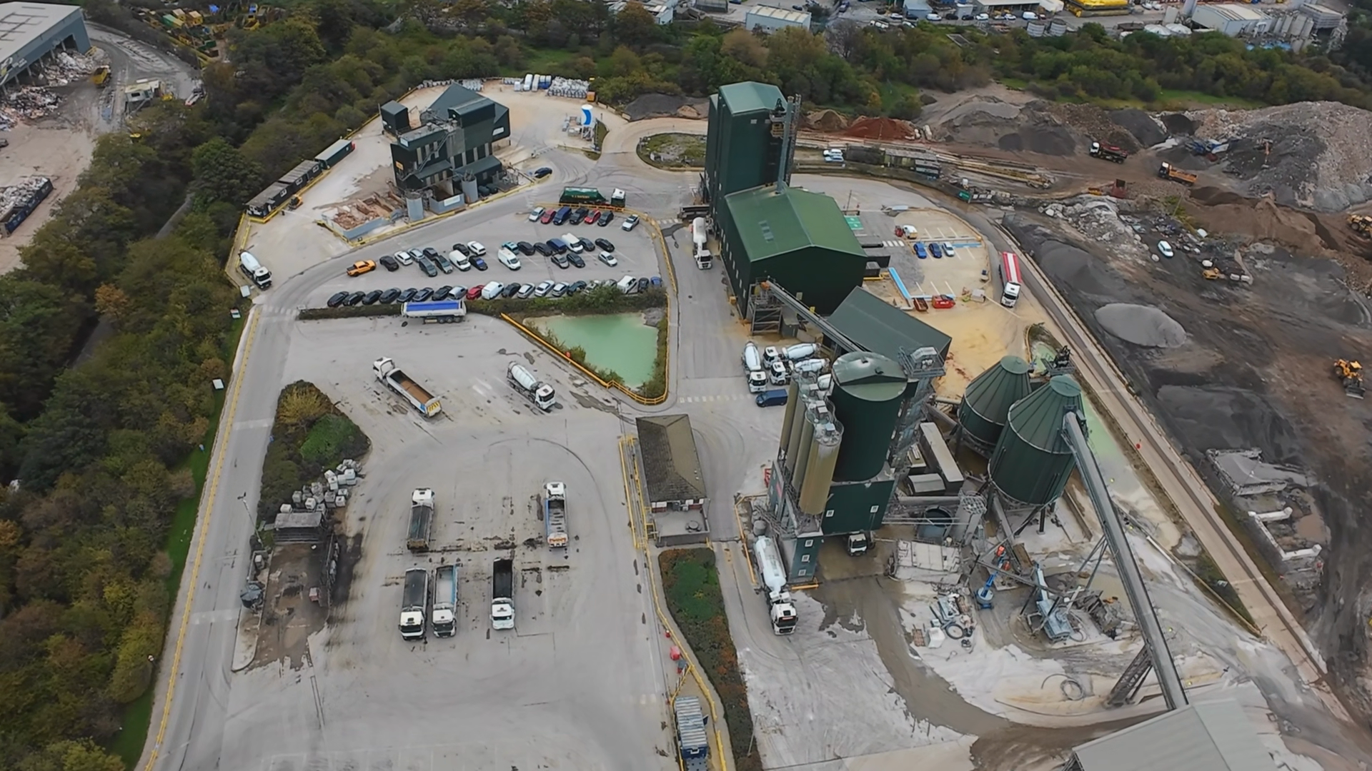 Leeds Uk Aerial Leeds Aggregate Terminal Stock Footage SBV-353999608 ...