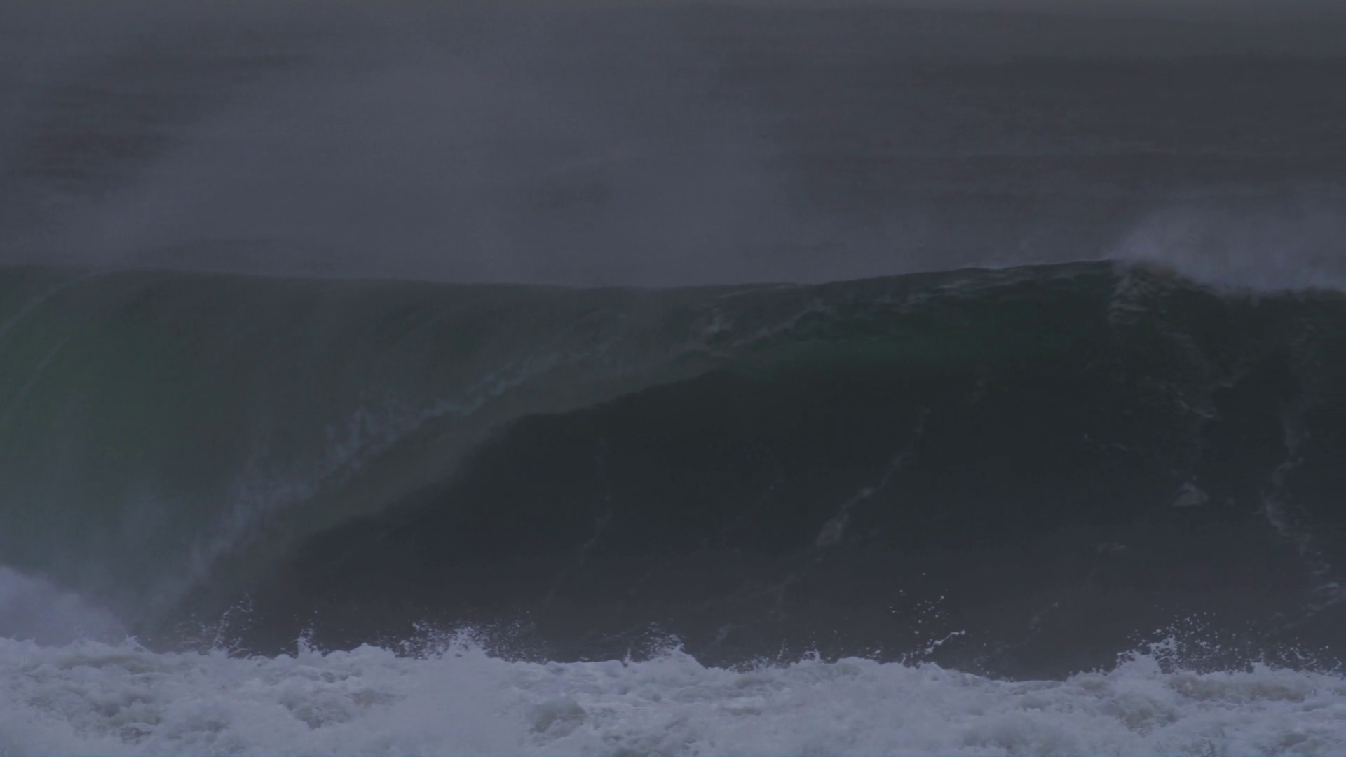 Stormy Slow Motion Waves Crashing In Sydney Stock Footage SBV-351736356 ...