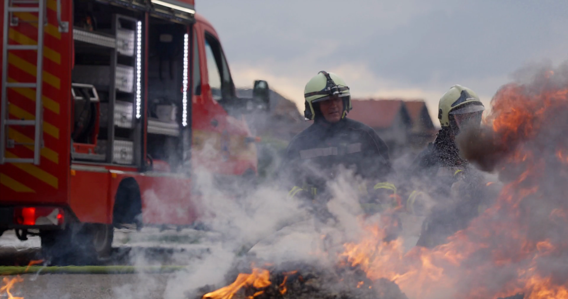 Firefighters Fight Fire Flame To Control Stock Footage SBV-348403414 ...