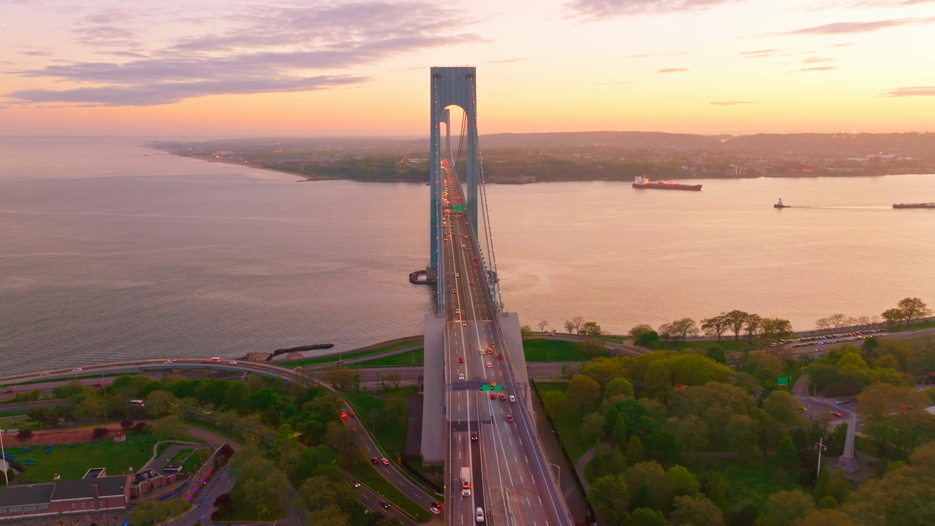 Stunning Whitestone Bridge Over East River Stock Footage SBV-354030176 ...