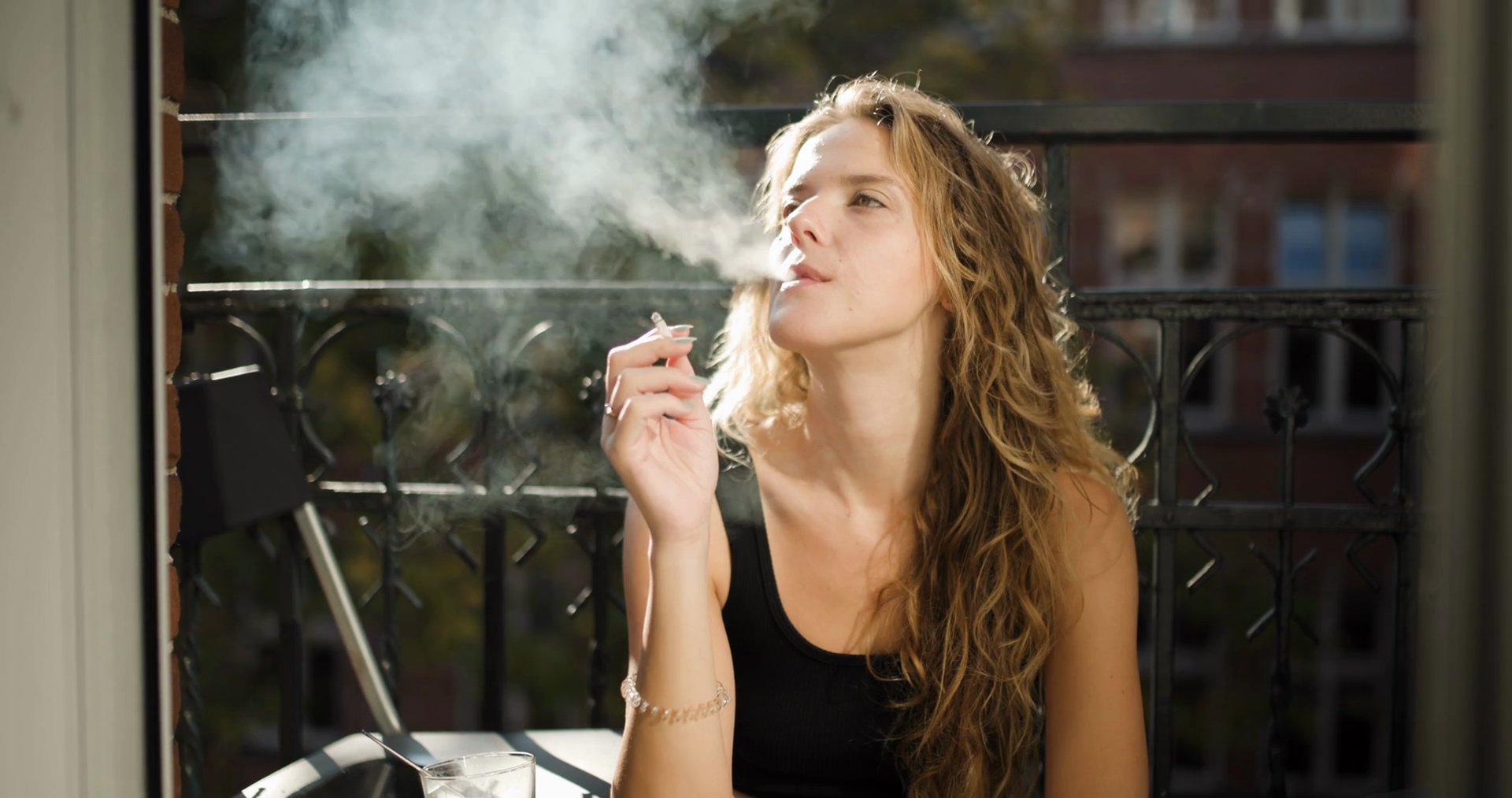 is pipe tobacco stronger than cigarettes Pipe Tobacco vs Rolling Tobacco: Key Differences Explained