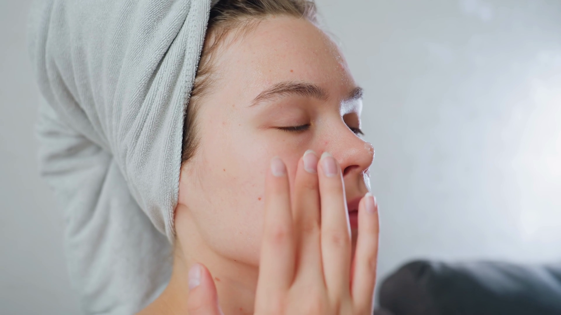 Close Up View Of Young Lady Gently Applying Stock Footage SBV-352125289 ...