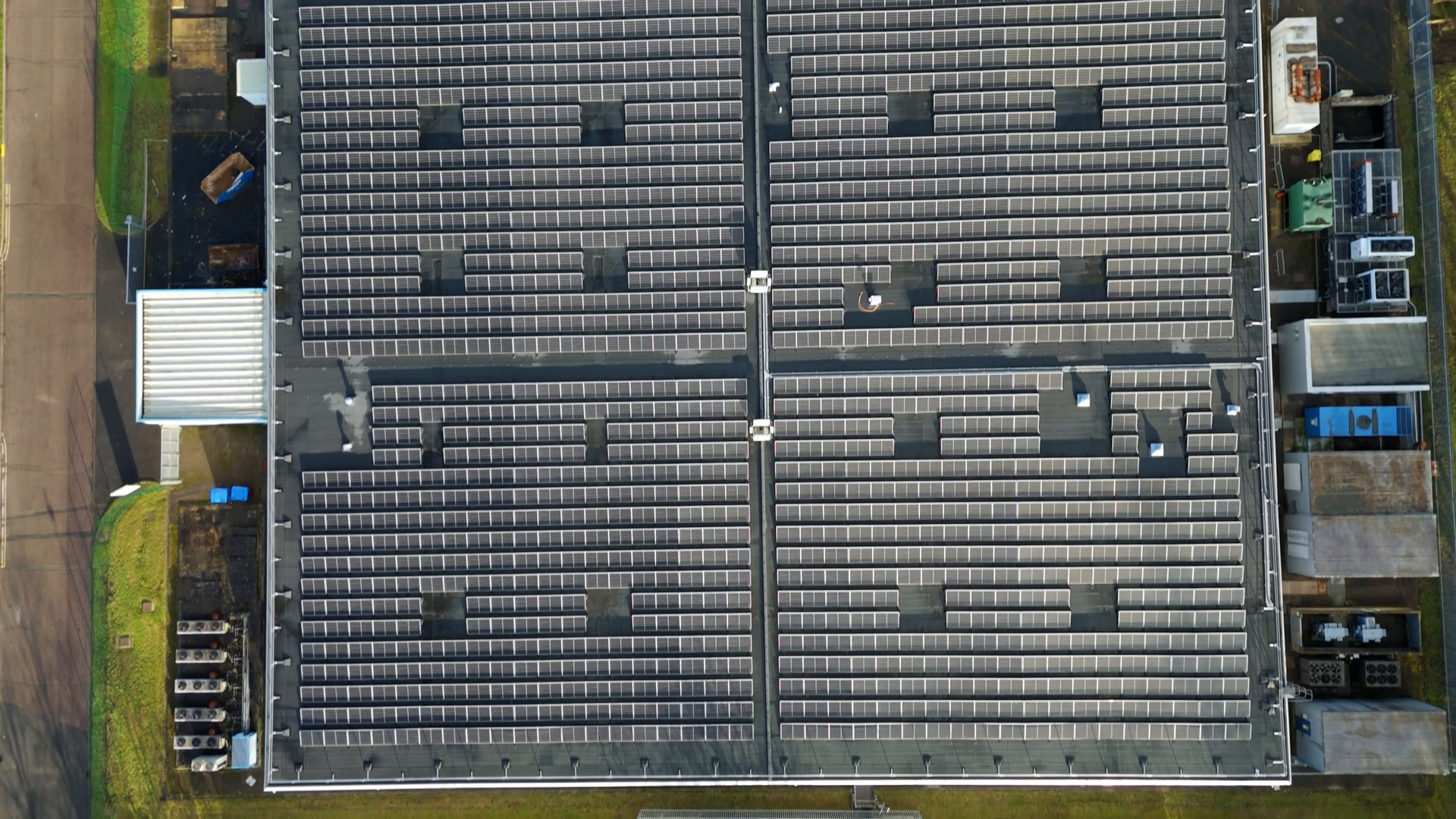 Aerial View Of Sprawling Data Center Roof Stock Footage SBV-353601072 ...