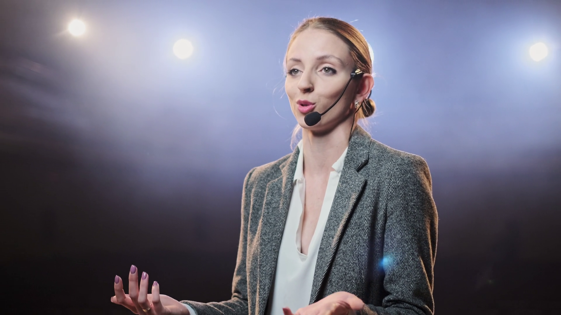 Business Conference Stage: Female Tech Stock Footage SBV-348386822 ...
