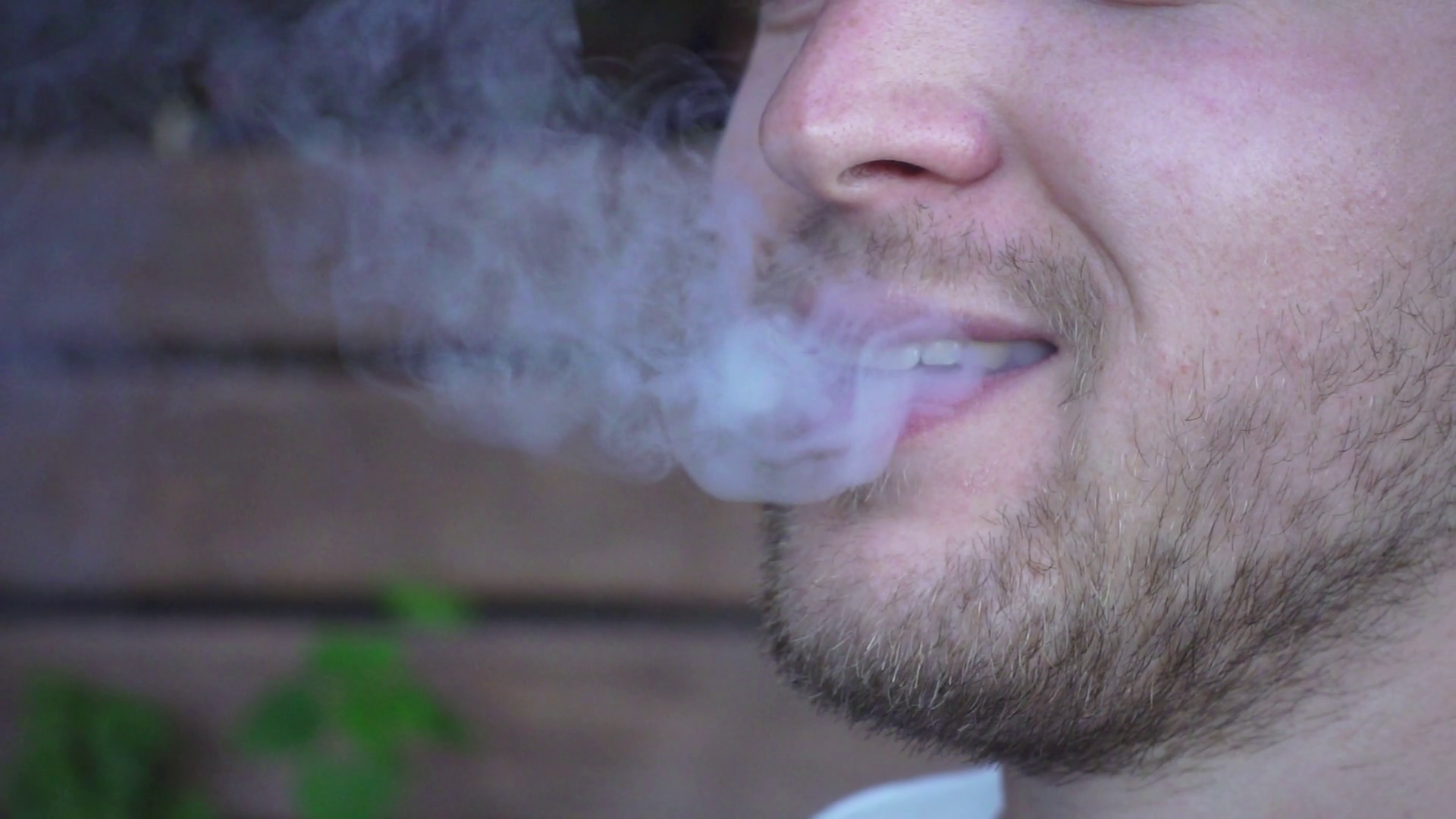 are electronic cigarettes allowed in saudi arabia 2FIRSTS