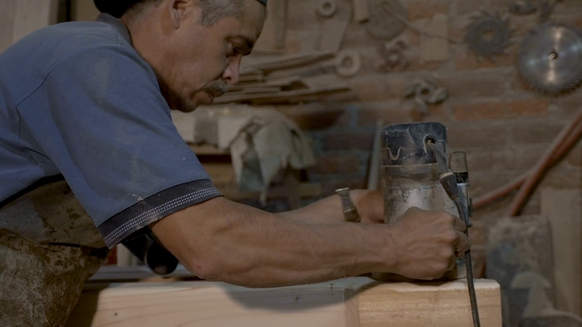 Woodworker Using Electric Woodworking Router Stock Footage SBV ...