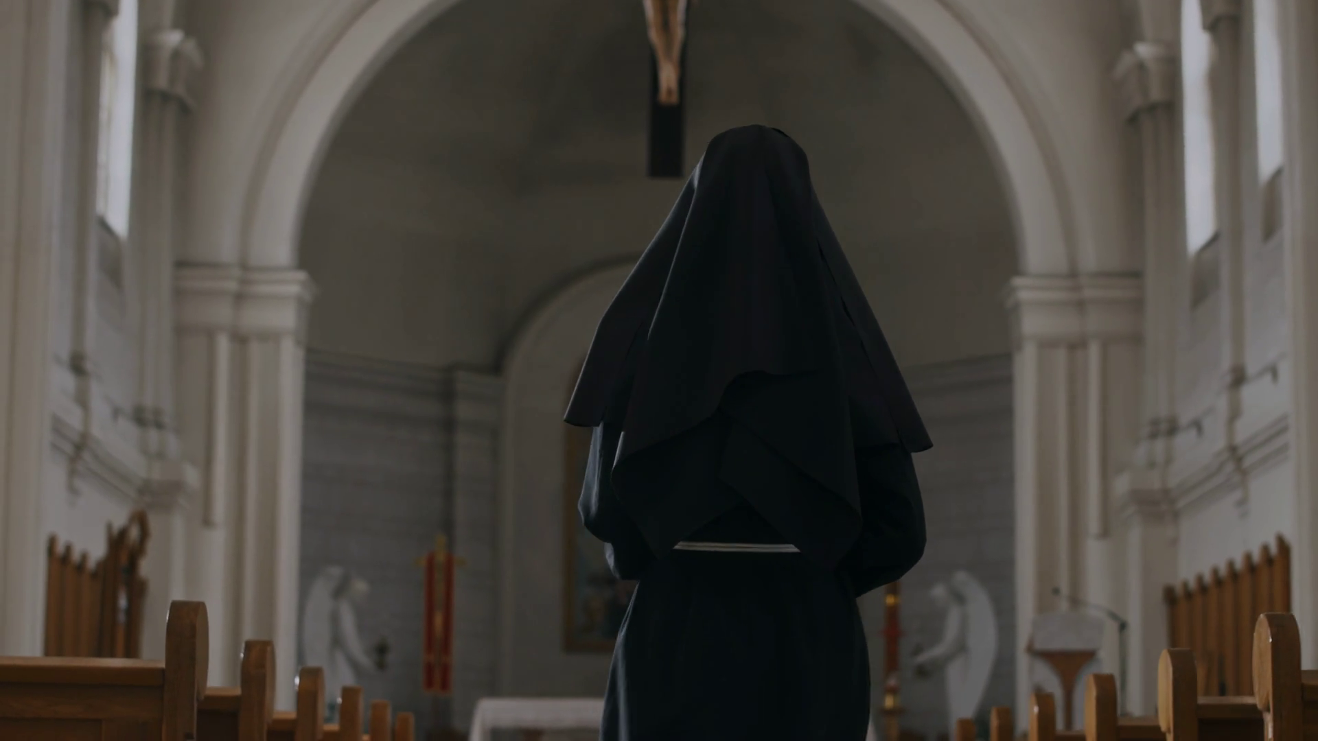 Back Tilt Up Shot Of Female Catholic Nun Stock Footage SBV-349151860 ...
