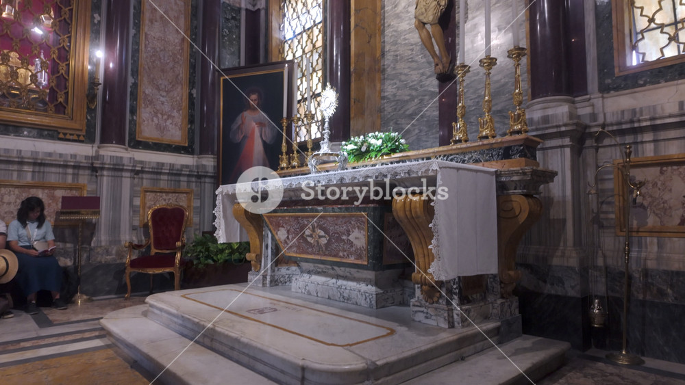 Rome Italy July 30th 2025 Side Altar With Crucifix Golden Candlesticks And Portrait Of Christ In Basilica Di Santa Maria Maggiore In Rome