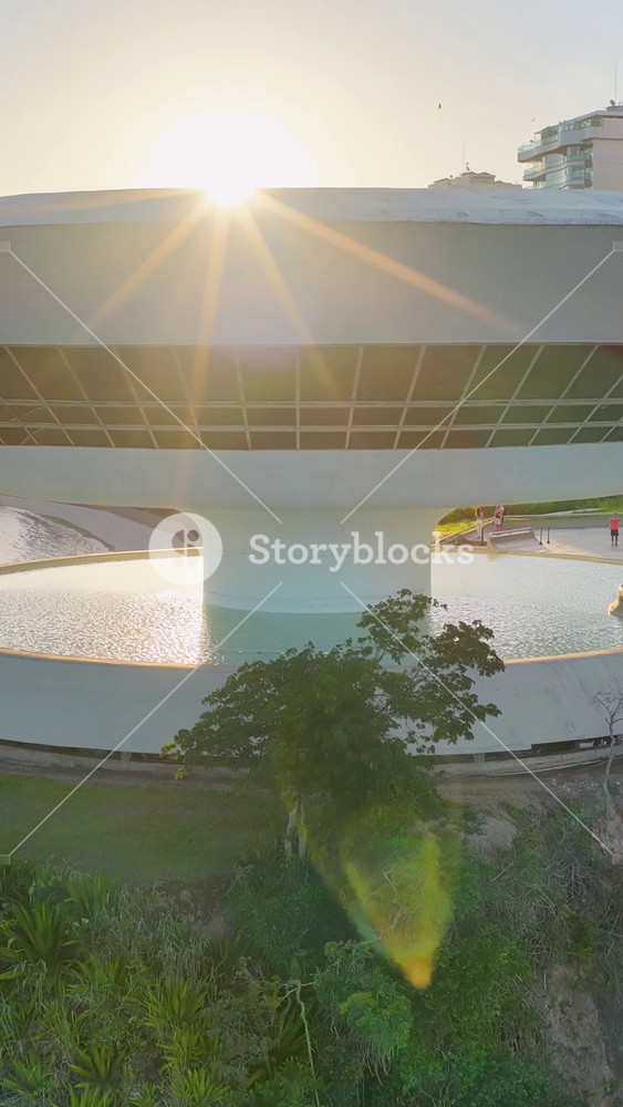 Sunset In Niteroi Contemporary Art Museum In Niteroi In Rio De Janeiro Brazil. Futuristic Building. Downtown District. Sunset Skyline. Niteroi Contemporary Art Museum In Rio De Janeiro Brazil.